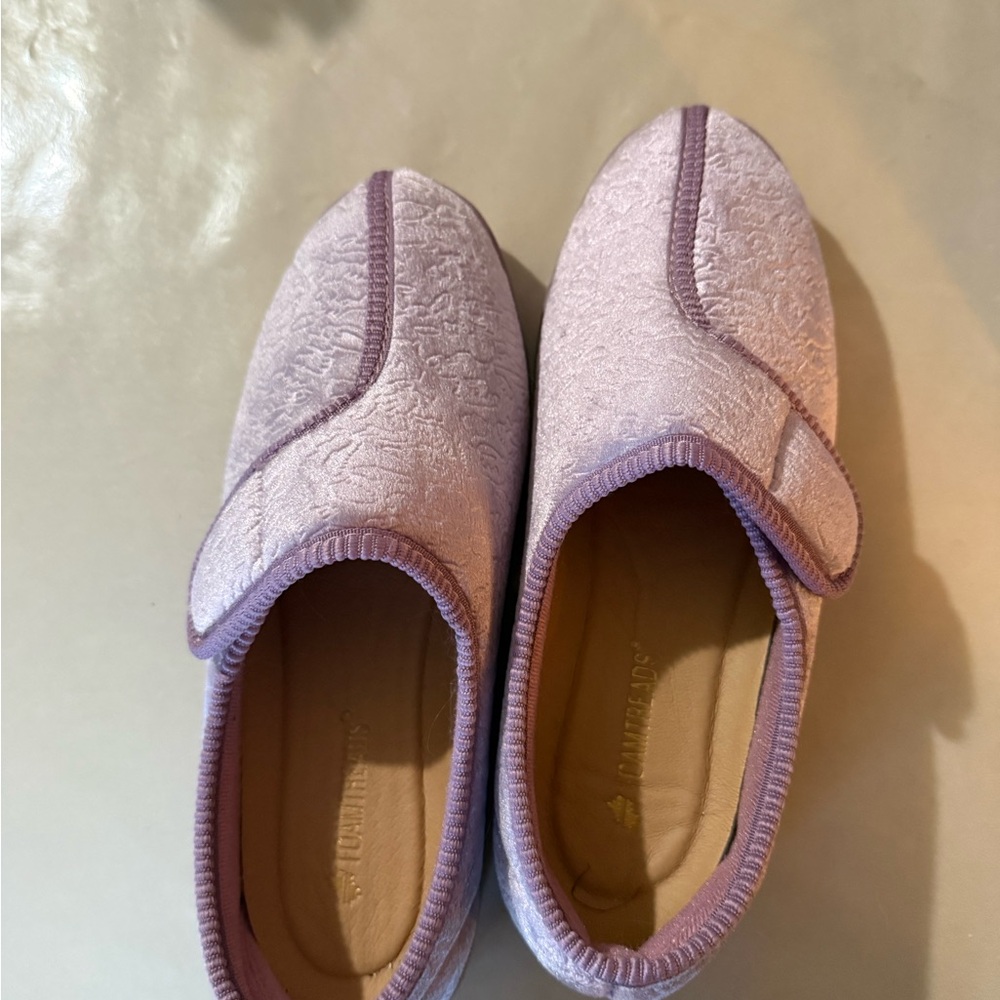 Foamtreads Women's Lavender Slip-On Slippers